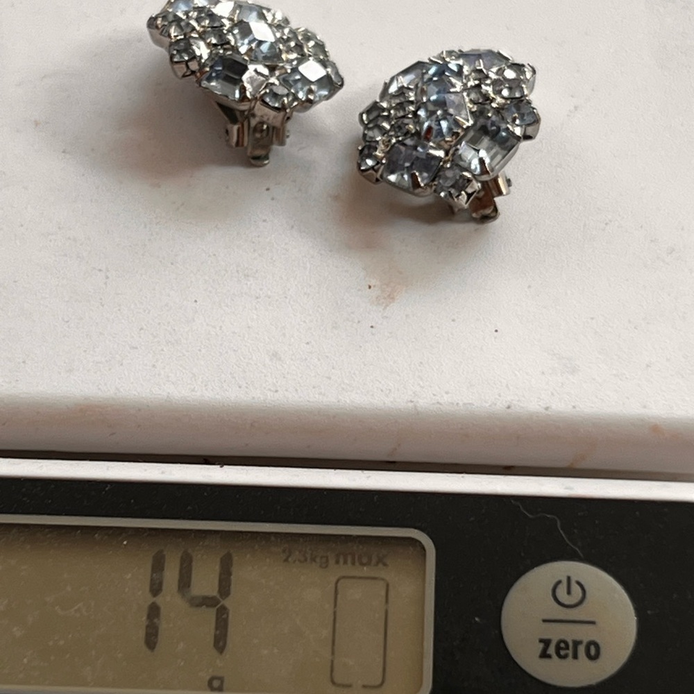 Vintage Art Deco aquamarine blue stone Silver Rhinestone Clip Earrings 1.5” 14g - Picture 3 of 12